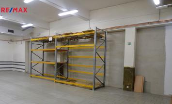 Pronájem výrobního prostoru, 400 m², Znojmo | RE/MAX Profi Reality Znojmo