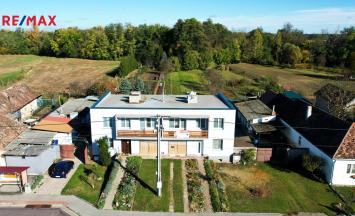 Prodej rodinného domu, 160 m², Strachotice | RE/MAX Profi Reality Znojmo