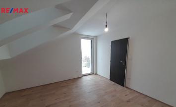 Pronájem bytu 2+kk, 51,4 m², Moravské Budějovice | RE/MAX Profi Reality Znojmo