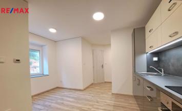 Pronájem bytu 1+kk, 52.7 m², Znojmo | RE/MAX Profi Reality Znojmo