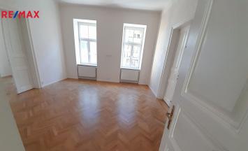 Prodej bytu 4+1, 122 m², Znojmo | RE/MAX Profi Reality Znojmo