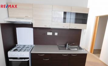 Pronájem bytu 1+1, 33 m², Znojmo | RE/MAX Profi Reality Znojmo