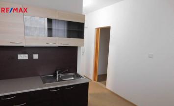 Pronájem bytu 1+1, 33 m², Znojmo | RE/MAX Profi Reality Znojmo