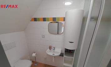 Pronájem bytu 1+kk, 12,6 m&sup2;, Znojmo | RE/MAX Profi Reality Znojmo