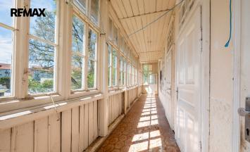 Prodej vícegeneračního domu, 212 m&sup2;, Tavíkovice | RE/MAX Profi Reality Znojmo