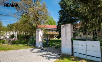 Prodej vícegeneračního domu, 212 m&sup2;, Tavíkovice | RE/MAX Profi Reality Znojmo