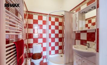 Prodej apartmánu, 1100 m&sup2;, Lesná | RE/MAX Profi Reality Znojmo