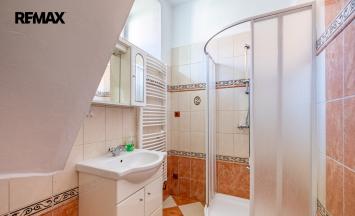 Prodej apartmánu, 1100 m&sup2;, Lesná | RE/MAX Profi Reality Znojmo