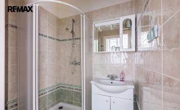 Prodej apartmánu, 1100 m&sup2;, Lesná | RE/MAX Profi Reality Znojmo