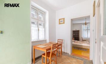 Prodej apartmánu, 1100 m&sup2;, Lesná | RE/MAX Profi Reality Znojmo