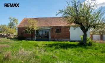 Prodej apartmánu, 1100 m&sup2;, Lesná | RE/MAX Profi Reality Znojmo