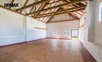 Prodej apartmánu, 1100 m&sup2;, Lesná | RE/MAX Profi Reality Znojmo