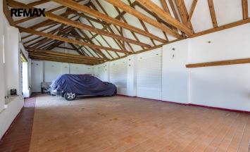 Prodej apartmánu, 1100 m&sup2;, Lesná | RE/MAX Profi Reality Znojmo