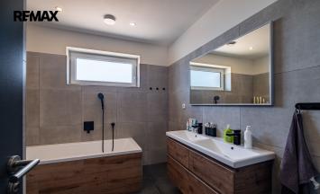 Prodej rodinného domu, 127 m&sup2;, Bezkov | RE/MAX Profi Reality Znojmo