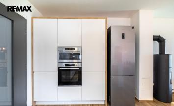 Prodej rodinného domu, 127 m&sup2;, Bezkov | RE/MAX Profi Reality Znojmo