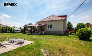 Prodej rodinného domu, 100 m&sup2;, Hodonice | RE/MAX Profi Reality Znojmo