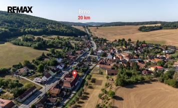 Prodej vícegeneračního domu, 550 m&sup2;, Lažany | RE/MAX Profi Reality Znojmo