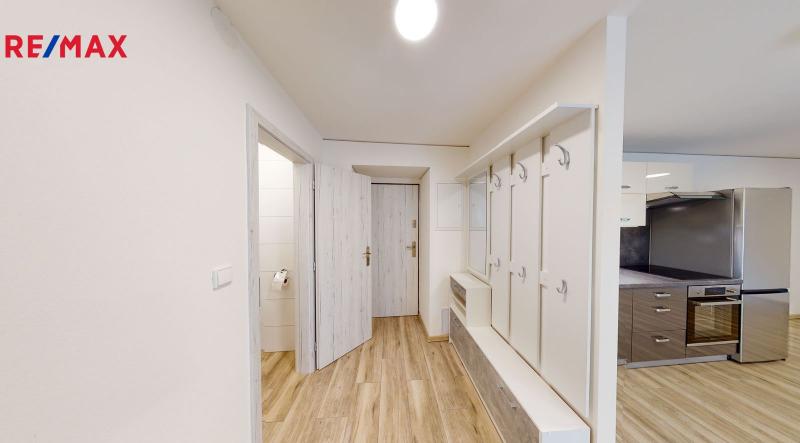 Pronájem bytu 1+kk, 52.7 m², Znojmo | RE/MAX Profi Reality Znojmo