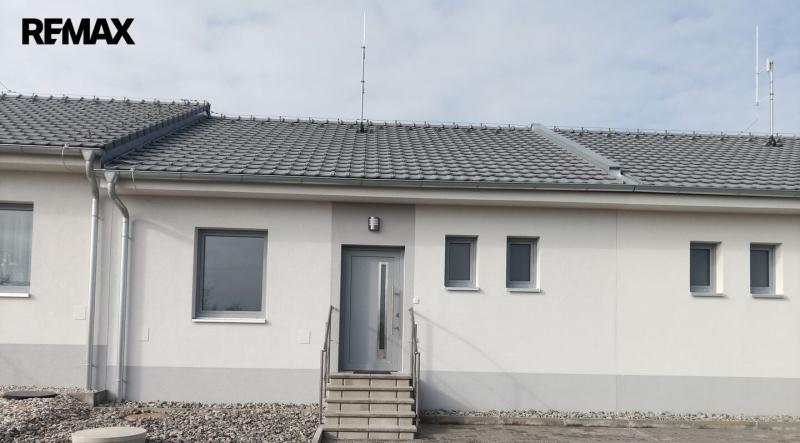 Pronájem rodinného domu, 68 m&sup2;, Suchohrdly | RE/MAX Profi Reality Znojmo