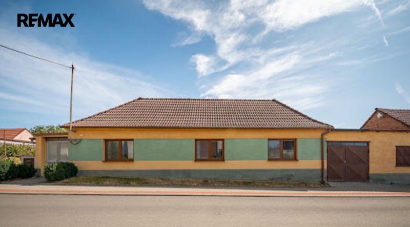 Prodej rodinného domu, 212 m&sup2;, Krhovice | RE/MAX Profi Reality Znojmo